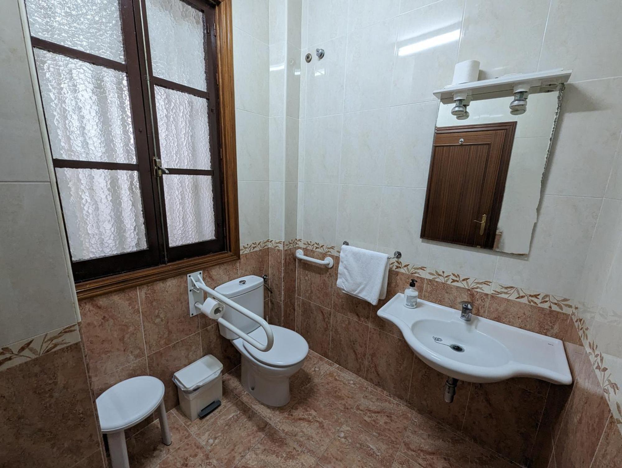 Pension Ciudad Navarro Ramos Granada Luaran gambar