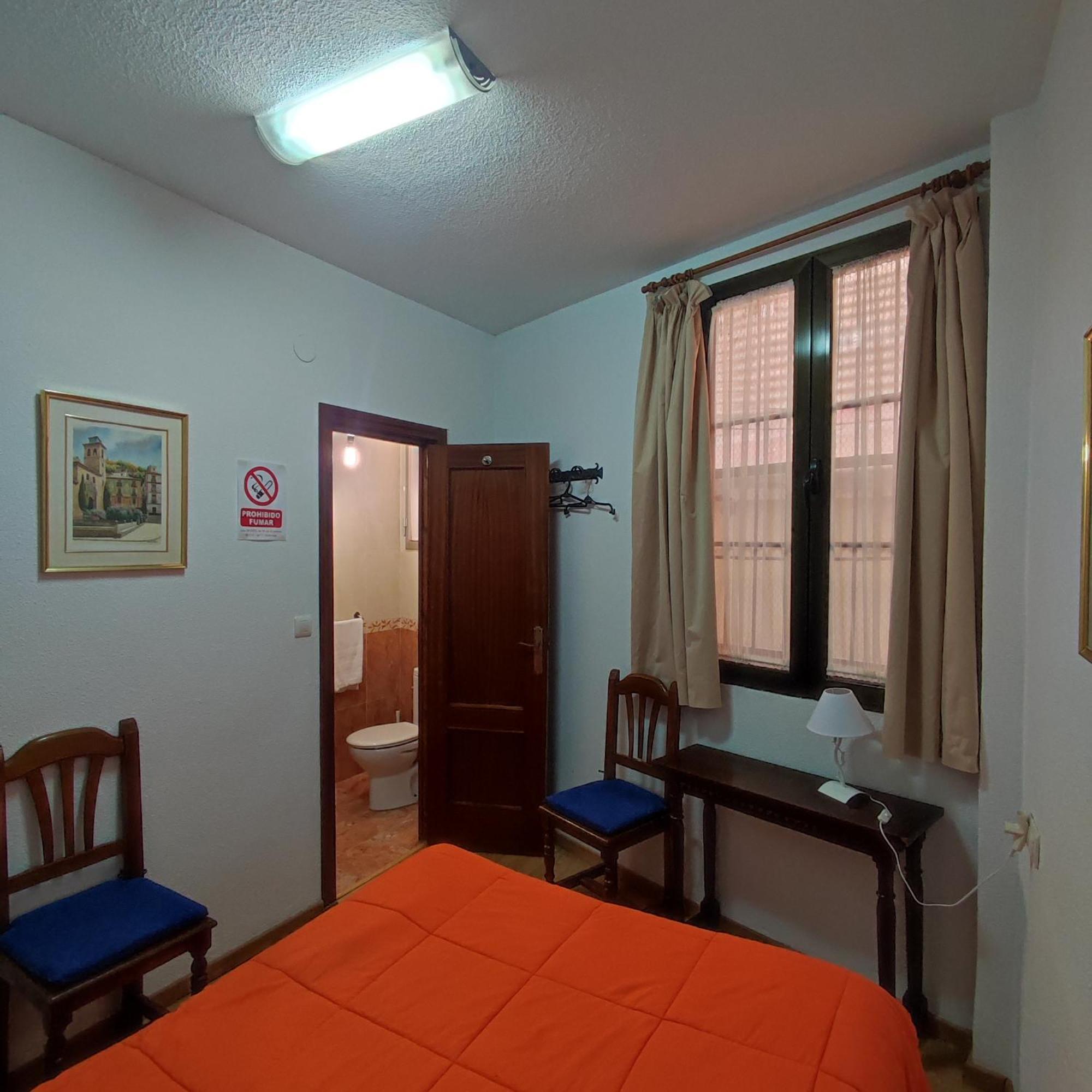 Pension Ciudad Navarro Ramos Granada Luaran gambar