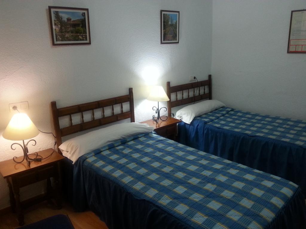 Pension Ciudad Navarro Ramos Granada Luaran gambar